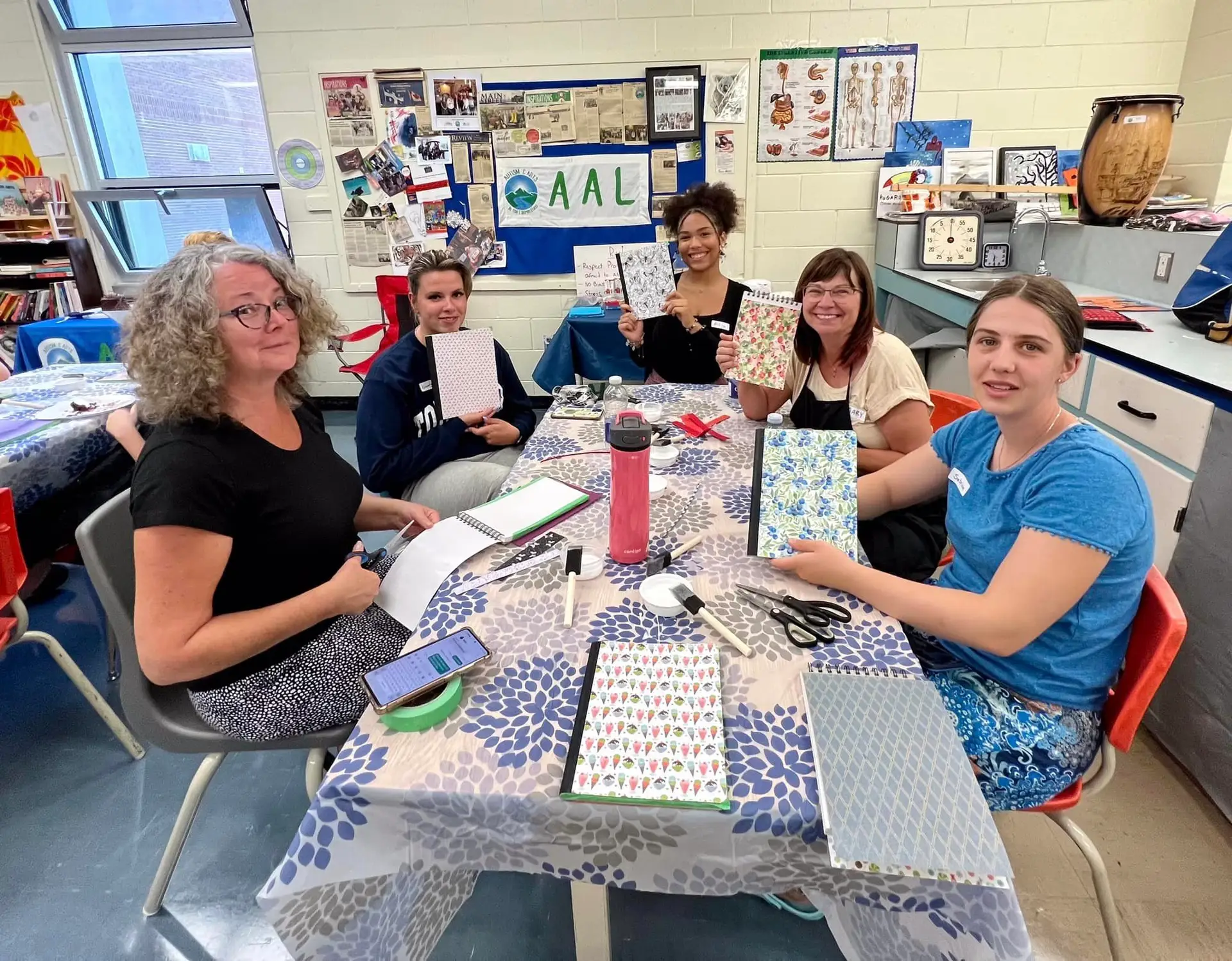AAL-teens-doing-crafts.webp
